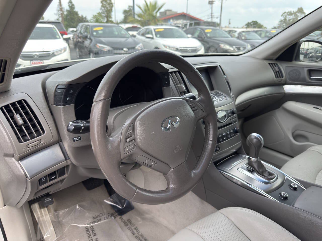 Used 2015 INFINITI Q40 RWD image 16