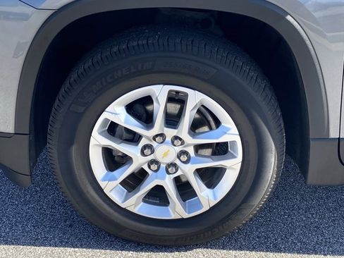 Used 2019 Chevrolet Traverse LS image 21