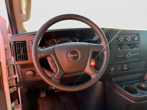 Used 2024 GMC Savana 2500 w/ Driver Convenience Package image 13