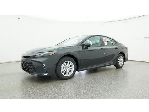 New 2026 Toyota Camry LE image 17