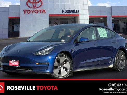 Used 2022 Tesla Model 3 Long Range AWD/4WD image 1