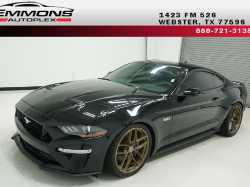 Used 2022 Ford Mustang GT Premium w/ Equipment Group 401A RWD image 1