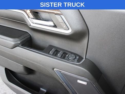 Used 2024 GMC Sierra 1500 Elevation AWD/4WD image 17
