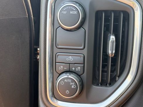Used 2022 Chevrolet Silverado 1500 Limited LT RWD image 22