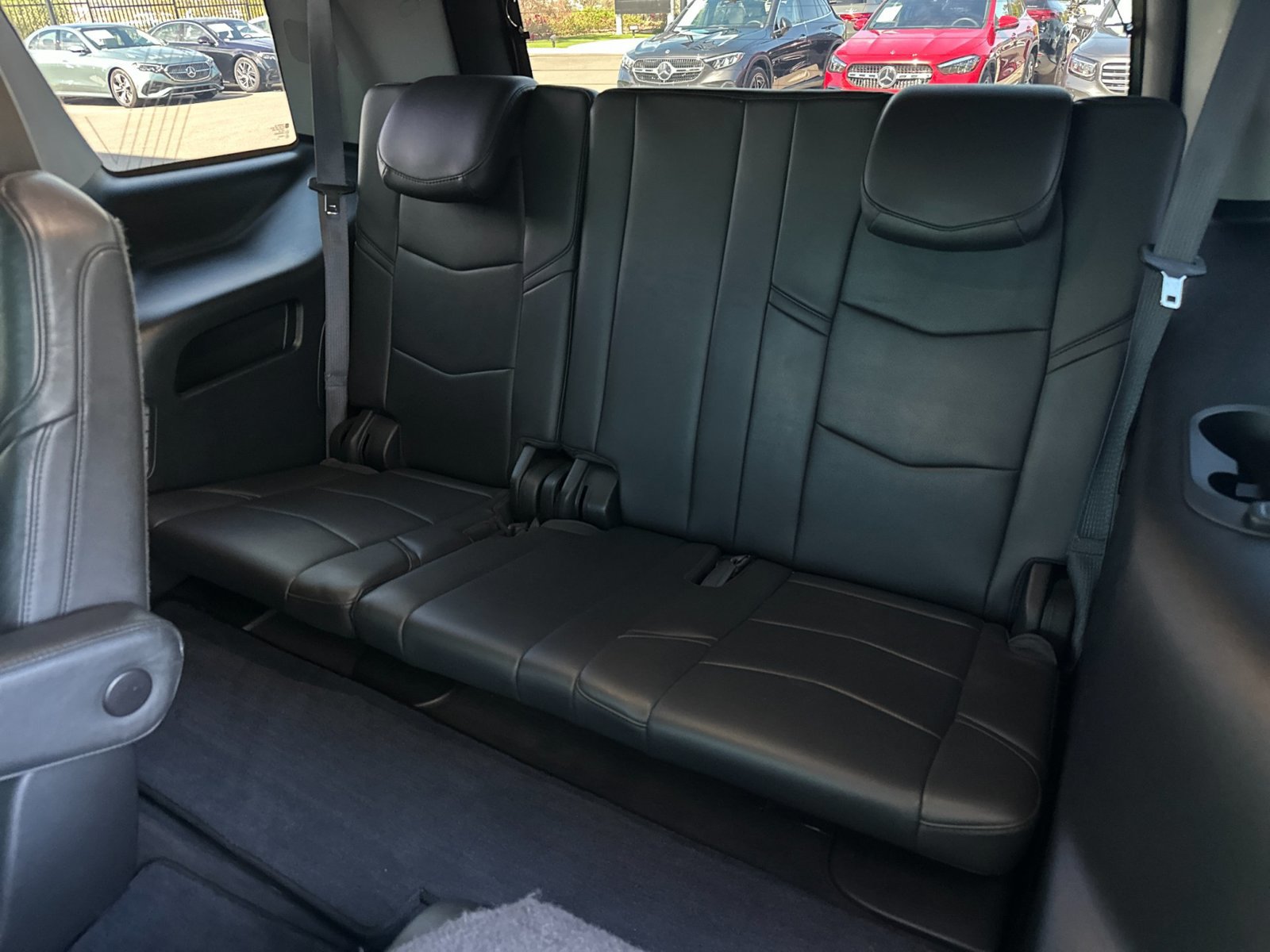 Used 2016 Cadillac Escalade 2WD image 16