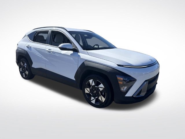 Used 2025 Hyundai Kona SEL FWD image 8