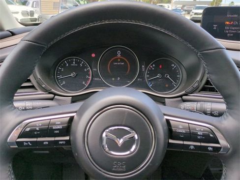 Used 2025 MAZDA CX-30 2.5 Turbo w/ Premium Plus Pkg image 32