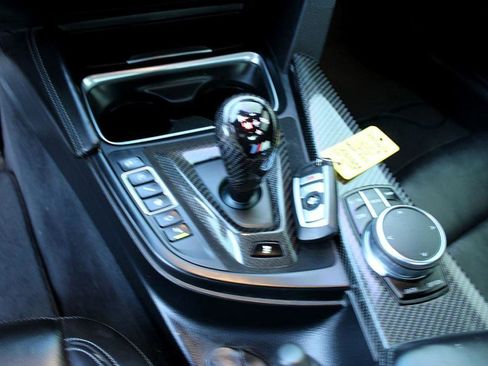 Used 2018 BMW M4 Coupe w/ Competition Package image 13