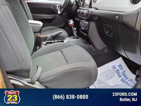 Used 2021 Jeep Wrangler Unlimited Islander image 10