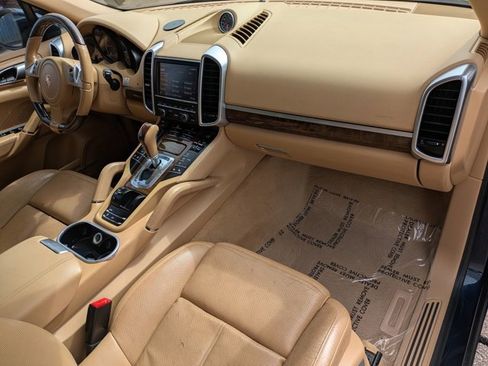 Used 2013 Porsche Cayenne Diesel image 21