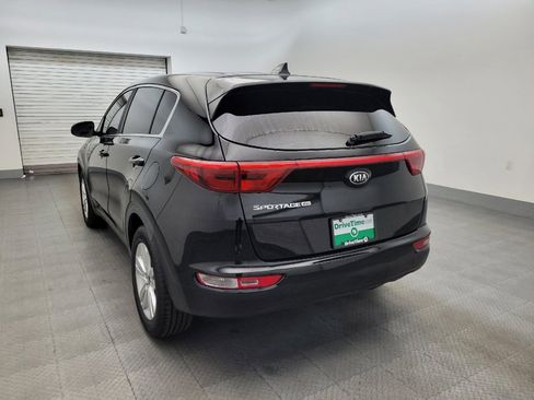 Used 2017 Kia Sportage LX FWD image 5