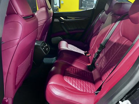 Used 2022 Maserati Ghibli Trofeo image 18