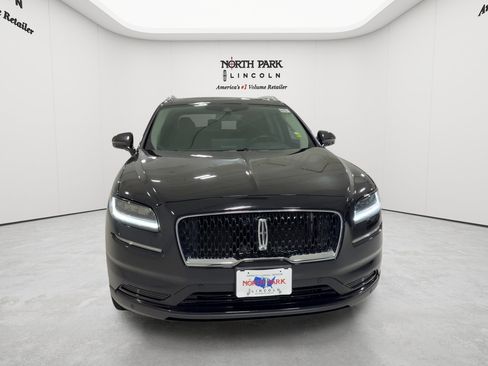 Used 2022 Lincoln Nautilus Reserve w/ Equipment Group 201A FWD image 8