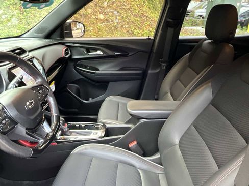Certified 2021 Chevrolet TrailBlazer RS w/ Convenience Package image 18