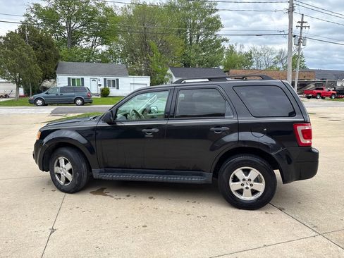 Used 2011 Ford Escape XLT w/ 203A Rapid Spec Order Code AWD/4WD image 5