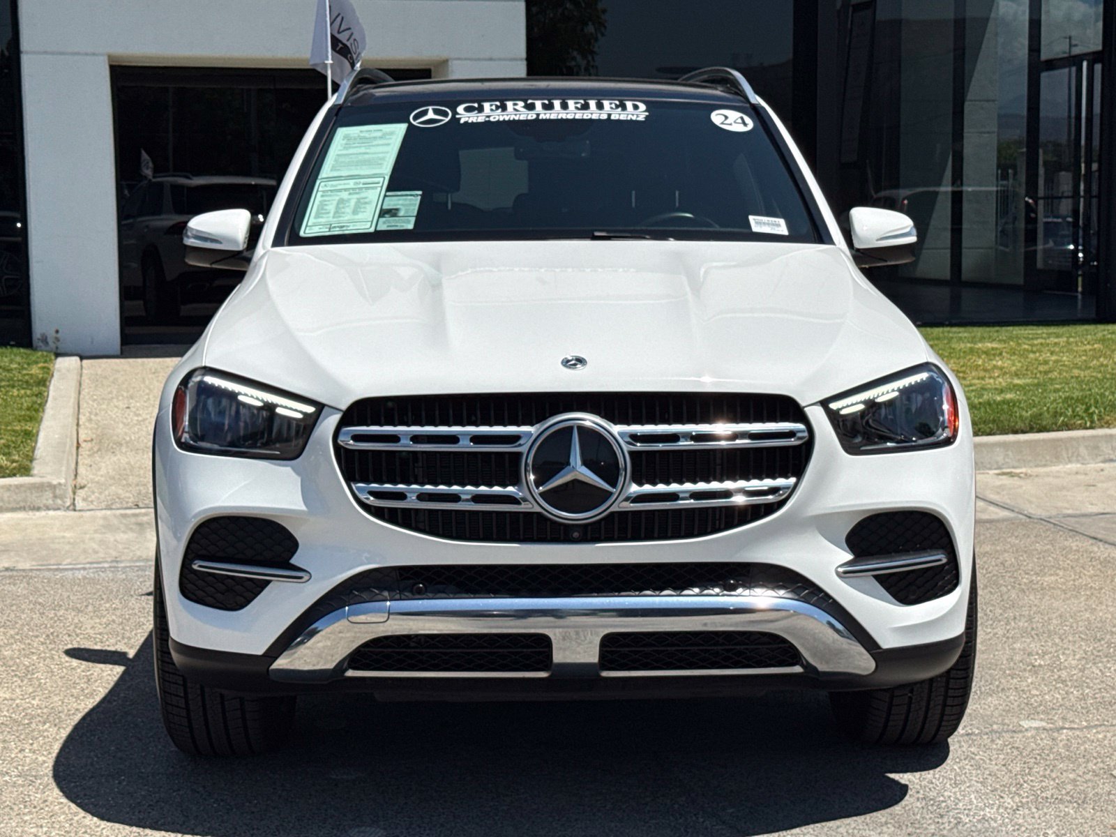 Used 2024 Mercedes-Benz GLE 350 4MATIC image 5
