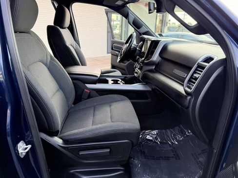 Used 2019 RAM 1500 Big Horn AWD/4WD image 11