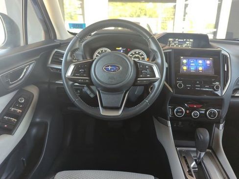 Used 2019 Subaru Forester Premium image 18