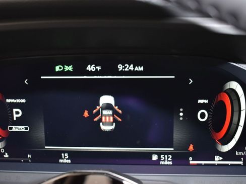 Used 2025 Nissan Rogue Platinum w/ Tech Package image 7