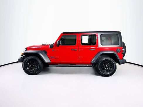 Used 2023 Jeep Wrangler Unlimited image 4