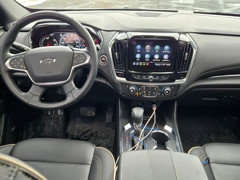 Certified 2024 Chevrolet Traverse Premier w/ Redline Edition image 17
