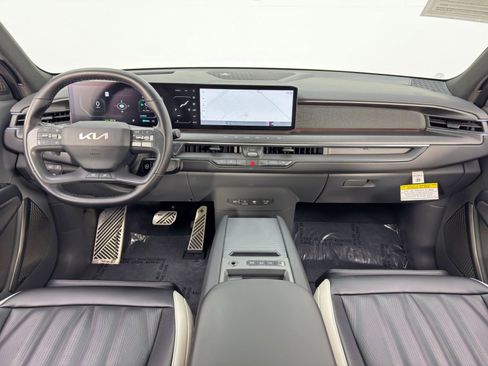 Used 2024 Kia EV9 GT-Line image 13