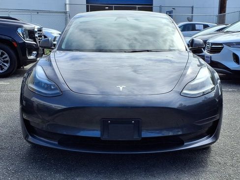 Used 2023 Tesla Model 3 Standard Range RWD image 2