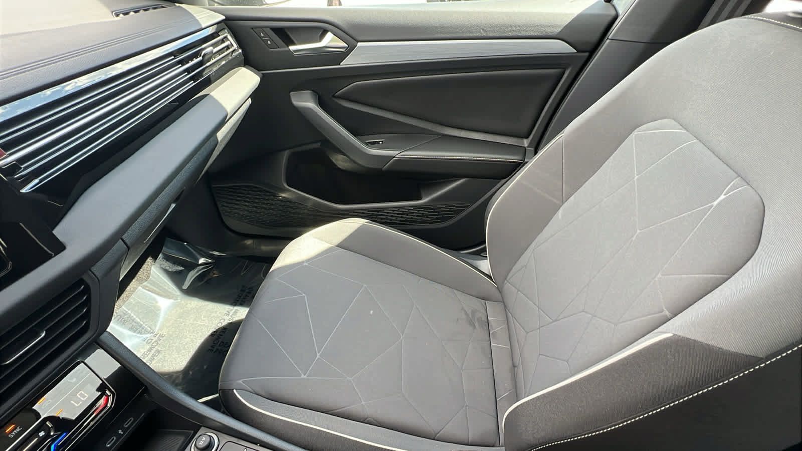 Certified 2026 Volkswagen Jetta Sport FWD image 12