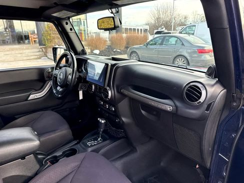 Used 2013 Jeep Wrangler Unlimited Sport image 22