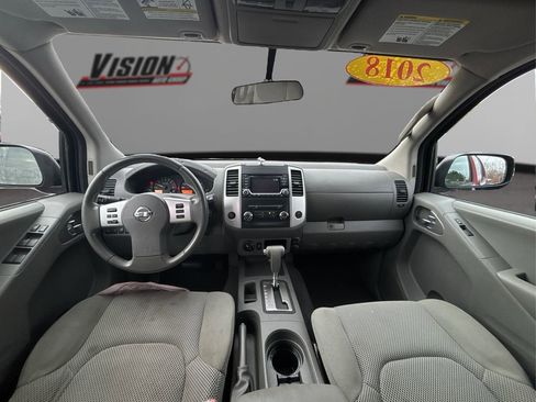 Used 2018 Nissan Frontier SV image 27