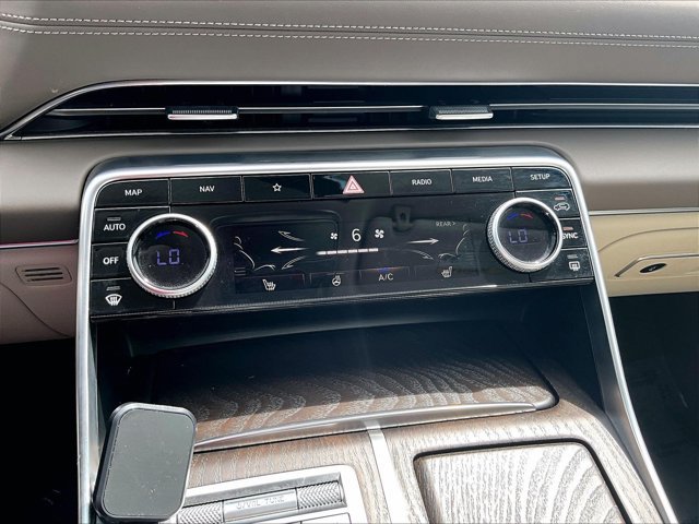 Used 2023 Genesis GV80 2.5T AWD/4WD image 24