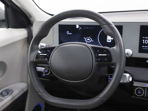 Used 2023 Hyundai Ioniq 5 SEL image 14