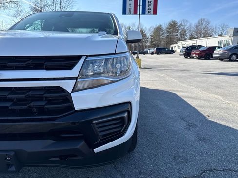 Used 2022 Chevrolet Colorado LT w/ Fleet Safety Package image 32