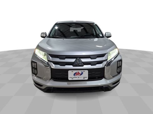 Used 2025 Mitsubishi Outlander Sport AWD image 3