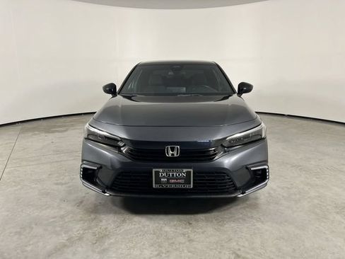 Used 2024 Honda Civic Sport image 3