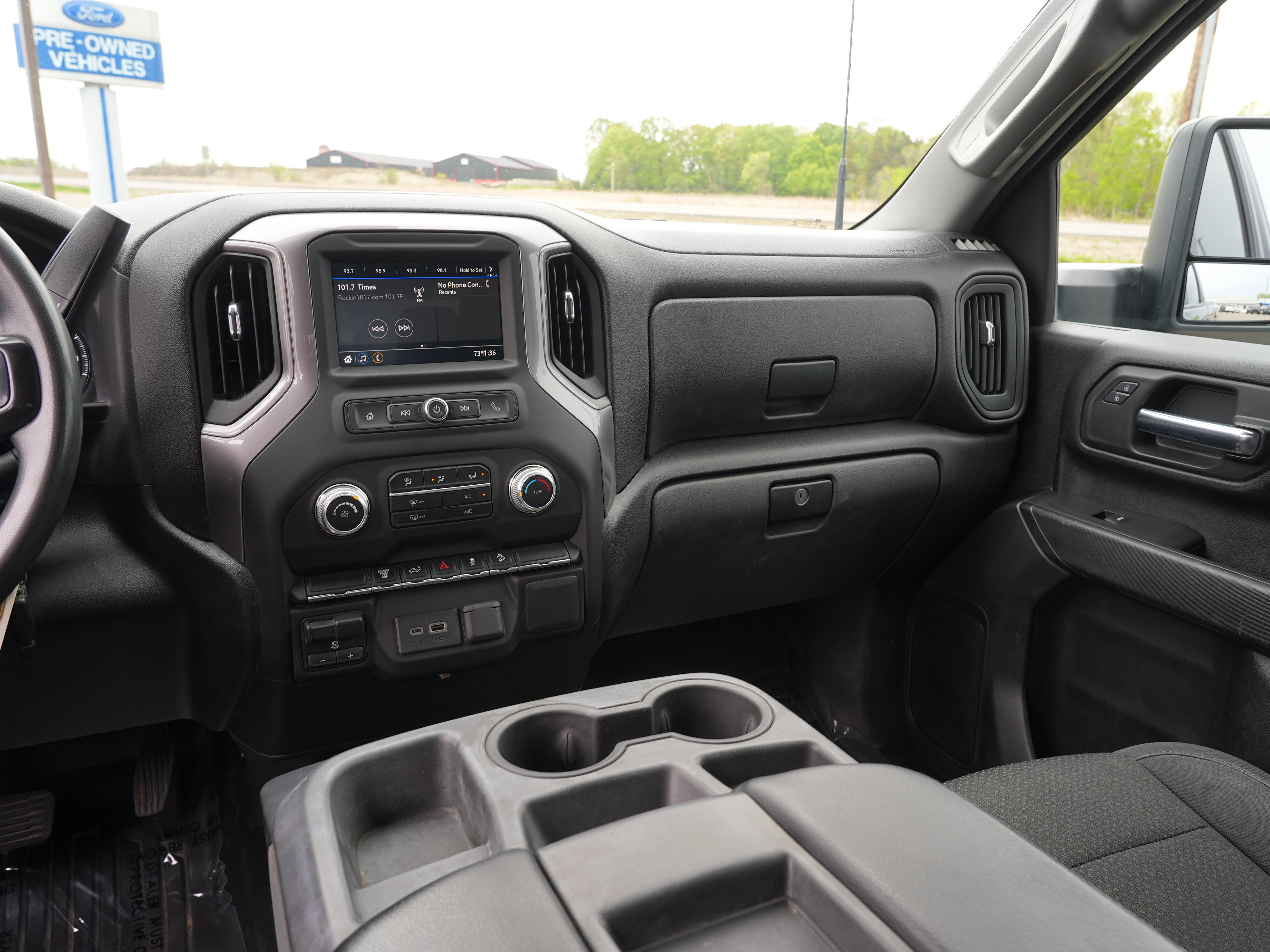 Used 2021 GMC Sierra 2500 4x4 Crew Cab w/ Convenience Package image 23