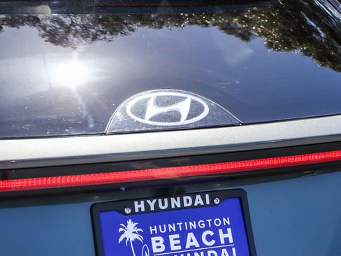 Used 2024 Hyundai Tucson Limited AWD/4WD image 9