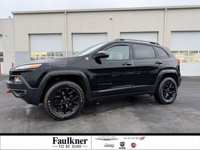 Used 2017 Jeep Cherokee Trailhawk w/ Cold Weather Group