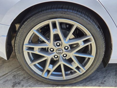 Used 2024 Nissan Altima 2.0 SR FWD image 9
