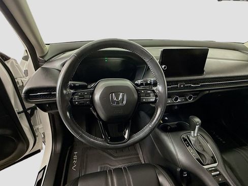 Used 2023 Honda HR-V EX-L image 11