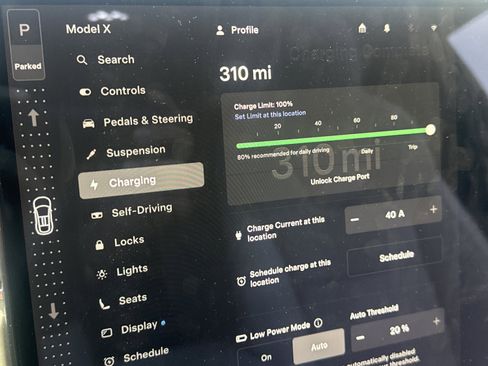 Used 2022 Tesla Model X AWD/4WD image 4