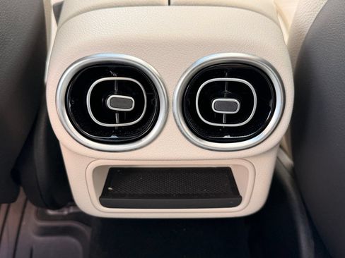 Certified 2025 Mercedes-Benz GLC 300 image 16