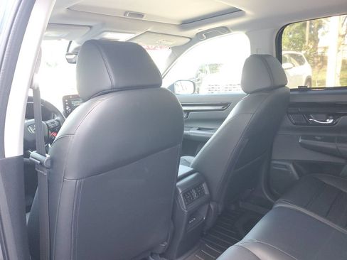 Used 2025 Honda CR-V EX-L image 18