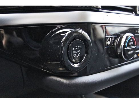 New 2026 Nissan Pathfinder SV w/ SV Premium Package FWD image 19