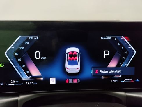 Used 2023 BMW 330i 330i w/ Driving Assistance Package image 23