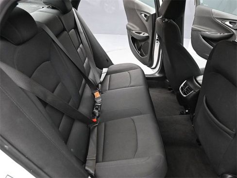 Used 2024 Chevrolet Malibu LT image 21