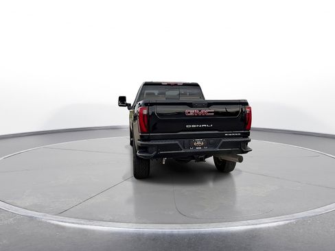 New 2026 GMC Sierra 3500 Denali w/ Denali Reserve Package AWD/4WD image 7