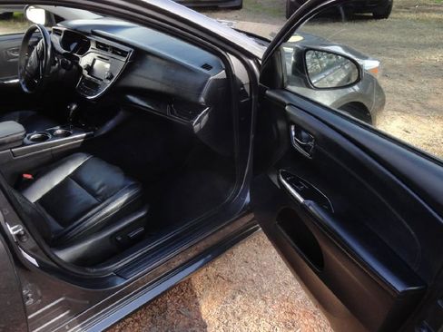 Used 2018 Toyota Avalon XLE image 20