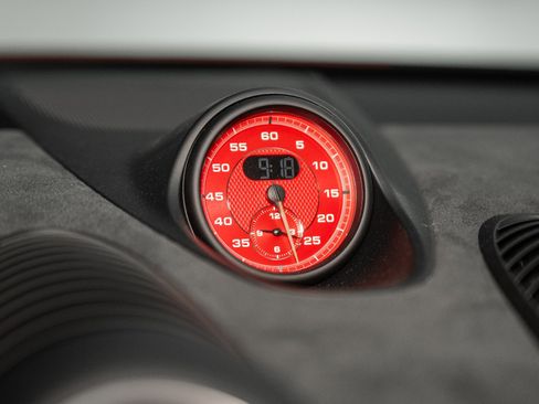 Used 2024 Porsche 718 Cayman GT4 RS image 26