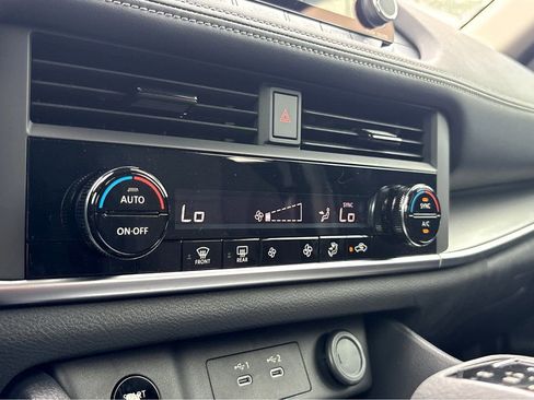 New 2026 Nissan Rogue SV FWD image 11